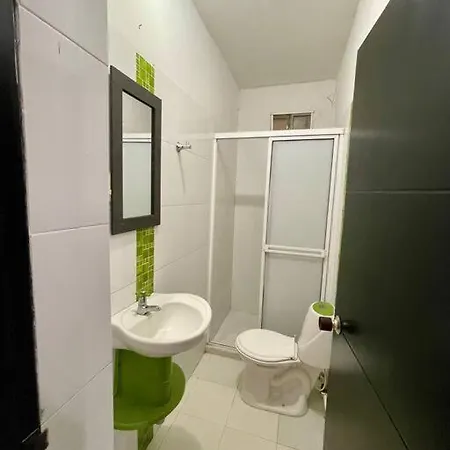 Apartamento En Zona De Torices Apartment *