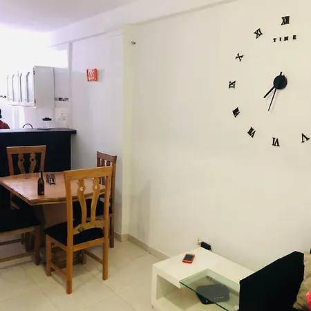 Apartamento En Zona De Torices